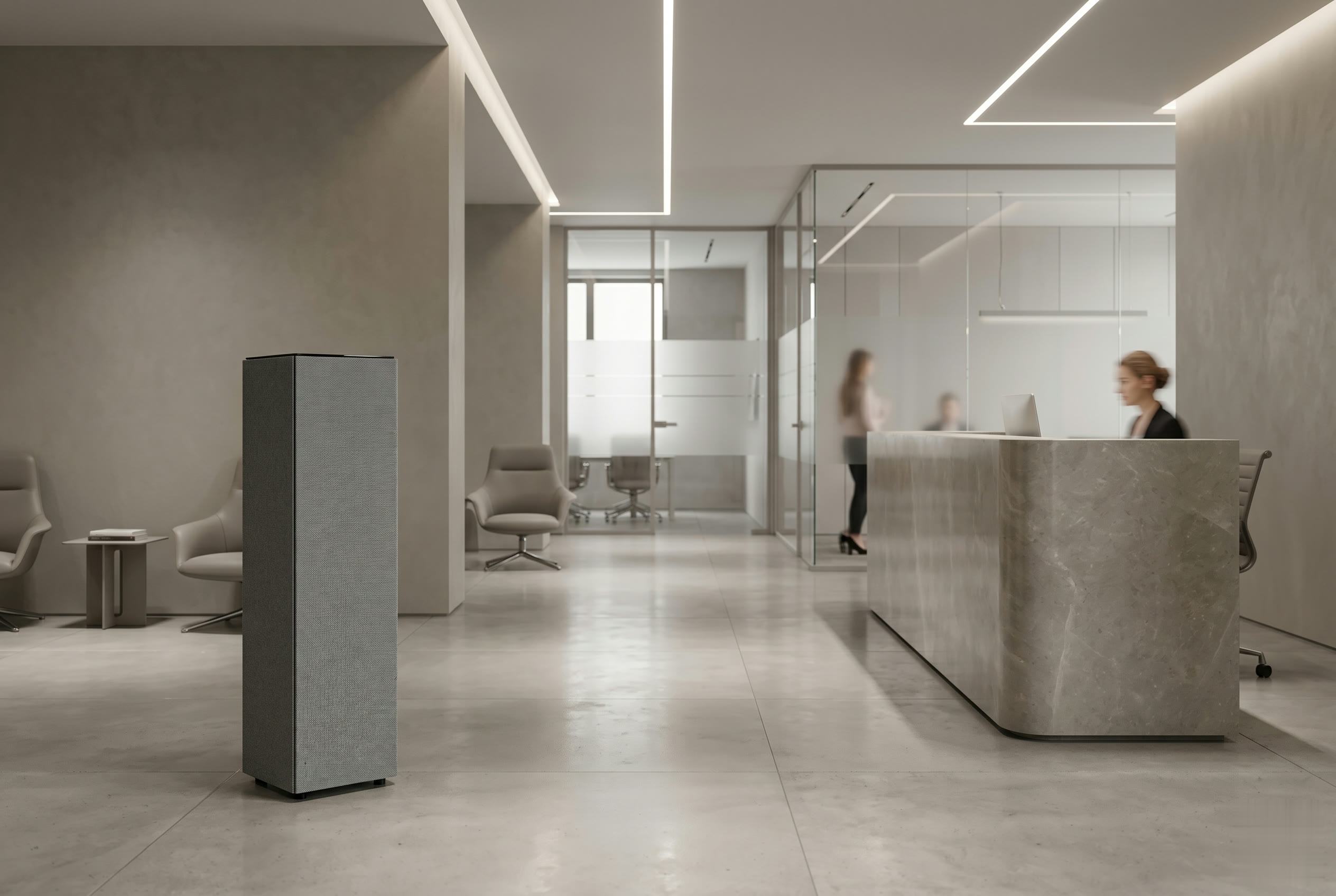 Sound Butler in einem repräsentativen Empfangsbereich mit Marmor und Glas